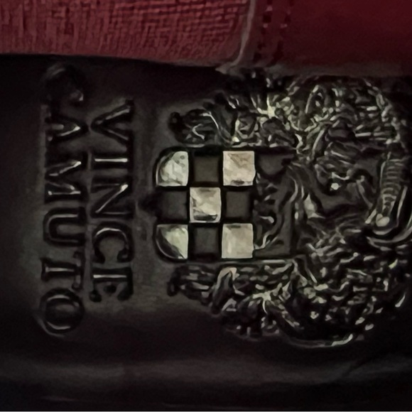 Vince Camuto Leather Suede Chelsea Boots - Kelivena - Picture 9 of 10